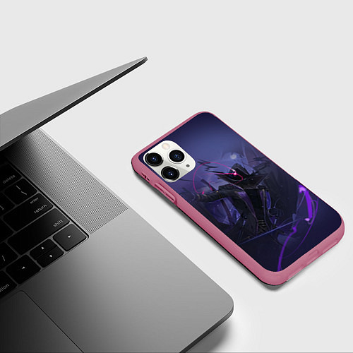 Чехол iPhone 11 Pro матовый Восхождение в тени - слизь / 3D-Малиновый – фото 3