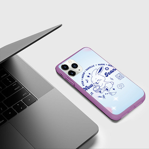 Чехол iPhone 11 Pro матовый Newjeans bunny / 3D-Фиолетовый – фото 3