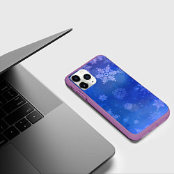 Чехол iPhone 11 Pro матовый Декоративные снежинки на фиолетовом, цвет: 3D-фиолетовый — фото 2