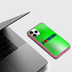Чехол iPhone 11 Pro матовый Любящие город Казань, цвет: 3D-малиновый — фото 2