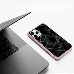 Чехол iPhone 11 Pro матовый Чёрные соты, цвет: 3D-розовый — фото 2