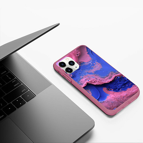 Чехол iPhone 11 Pro матовый Розовая пена на синей краске / 3D-Малиновый – фото 3