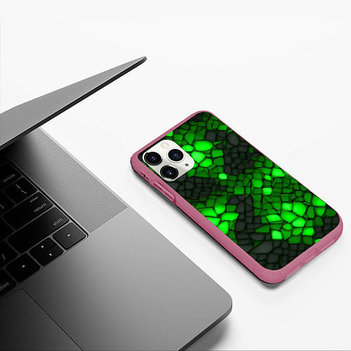 Чехол iPhone 11 Pro матовый Зелёный трескающийся камень / 3D-Малиновый – фото 3