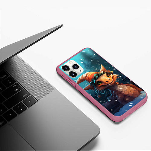 Чехол iPhone 11 Pro матовый Дракон под снегом / 3D-Малиновый – фото 3