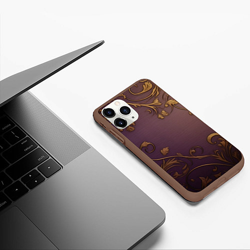Чехол iPhone 11 Pro матовый Золотистые узоры на фиолетовом фоне / 3D-Коричневый – фото 3