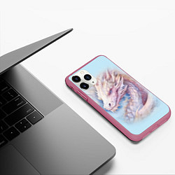 Чехол iPhone 11 Pro матовый Волшебный белый дракон, цвет: 3D-малиновый — фото 2