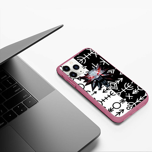 Чехол iPhone 11 Pro матовый The Witcher символы славянские / 3D-Малиновый – фото 3