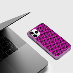 Чехол iPhone 11 Pro матовый Розовые и чёрные треугольники, цвет: 3D-фиолетовый — фото 2