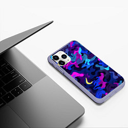 Чехол iPhone 11 Pro матовый Яркие разноцветные пятна в виде камуфляжа, цвет: 3D-светло-сиреневый — фото 2