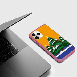 Чехол iPhone 11 Pro матовый Нарядные лесные ёлки, цвет: 3D-малиновый — фото 2