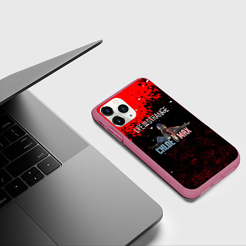 Чехол iPhone 11 Pro матовый Life is strange Хлоя и Макс / 3D-Малиновый – фото 3