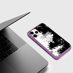 Чехол iPhone 11 Pro матовый Одни из нас краски зима, цвет: 3D-фиолетовый — фото 2