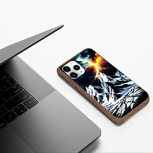 Чехол iPhone 11 Pro матовый Молнии и горы / 3D-Коричневый – фото 3