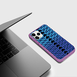 Чехол iPhone 11 Pro матовый Синие стрелки на чёрном фоне киберпанк, цвет: 3D-фиолетовый — фото 2