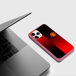 Чехол iPhone 11 Pro матовый Манчестер Юнайтед градиент спорт, цвет: 3D-малиновый — фото 2