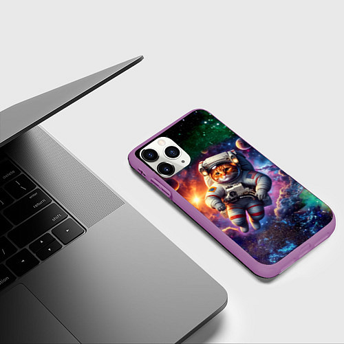 Чехол iPhone 11 Pro матовый Котик бравый космонавт - неон / 3D-Фиолетовый – фото 3