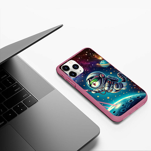 Чехол iPhone 11 Pro матовый Котик в космосе с лазерным пистолетом / 3D-Малиновый – фото 3