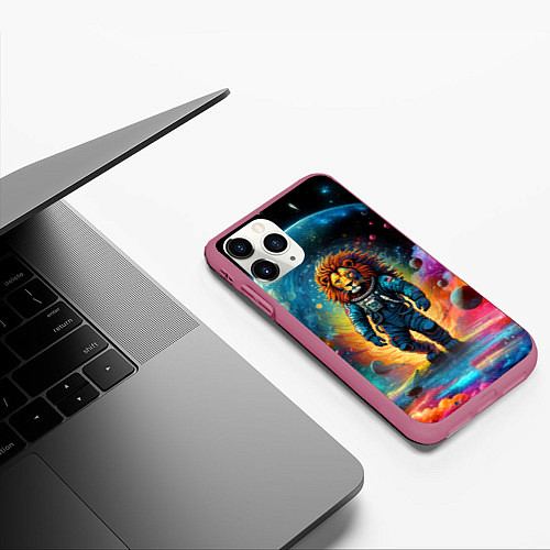 Чехол iPhone 11 Pro матовый Лев космонавт в неоновом космическом пространстве / 3D-Малиновый – фото 3