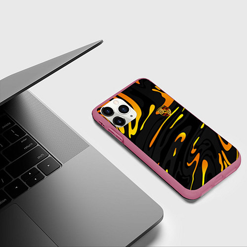 Чехол iPhone 11 Pro матовый Porsche - Желтые разводы / 3D-Малиновый – фото 3