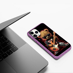 Чехол iPhone 11 Pro матовый Плюшевый медведь музыкант с гитарой, цвет: 3D-фиолетовый — фото 2