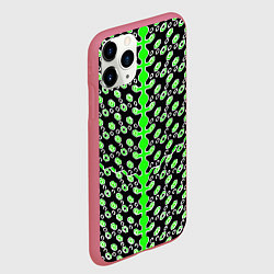 Чехол iPhone 11 Pro матовый Зелёные киберпанк ячейки на чёрном фоне, цвет: 3D-малиновый — фото 2