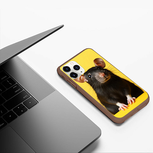 Чехол iPhone 11 Pro матовый Крыса черная / 3D-Коричневый – фото 3