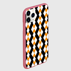 Чехол iPhone 11 Pro матовый Жёлтые и белые ромбы на чёрном фоне, цвет: 3D-малиновый — фото 2