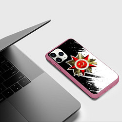 Чехол iPhone 11 Pro матовый Великая отечественная - белый и черный, цвет: 3D-малиновый — фото 2