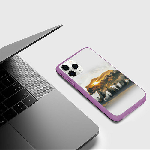 Чехол iPhone 11 Pro матовый Медведь и абстрактный лес / 3D-Фиолетовый – фото 3