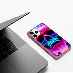 Чехол iPhone 11 Pro матовый Pixel skull blast brain - cyber city ai art, цвет: 3D-малиновый — фото 2