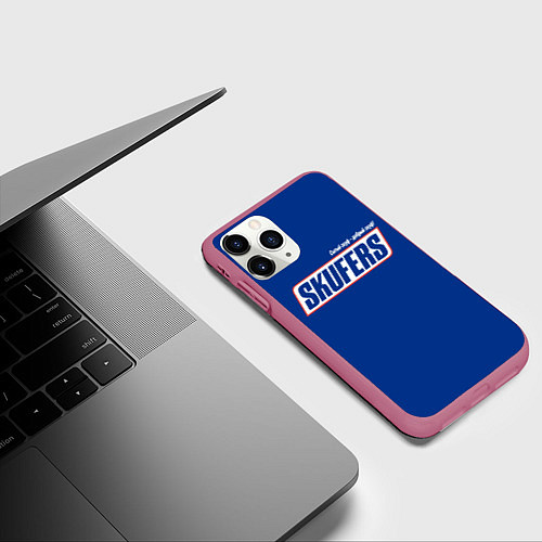 Чехол iPhone 11 Pro матовый Skufers / 3D-Малиновый – фото 3