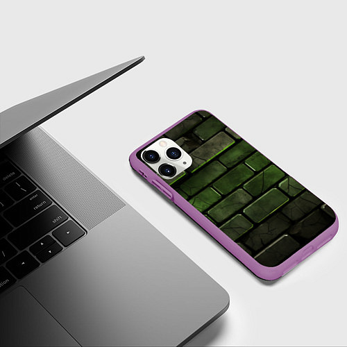 Чехол iPhone 11 Pro матовый Зеленые неоновые кирпичи / 3D-Фиолетовый – фото 3