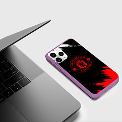 Чехол iPhone 11 Pro матовый Манчестер Сити краски, цвет: 3D-фиолетовый — фото 2