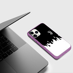 Чехол iPhone 11 Pro матовый Juventus fire, цвет: 3D-фиолетовый — фото 2
