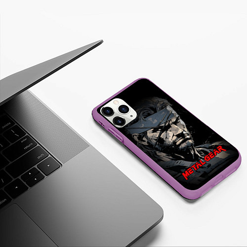 Чехол iPhone 11 Pro матовый Metal gear Venom Snake / 3D-Фиолетовый – фото 3