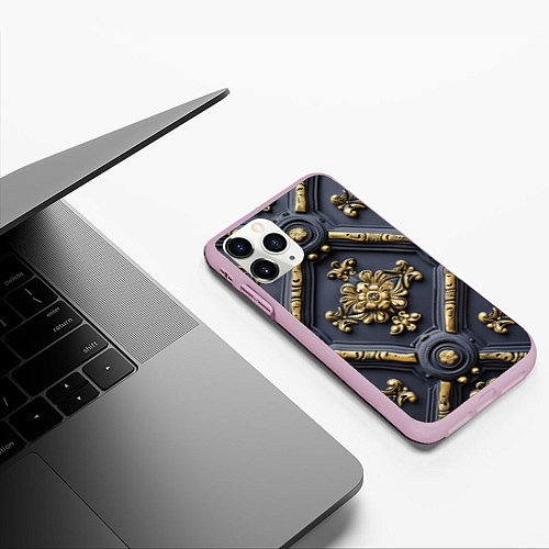 Чехол iPhone 11 Pro матовый Классические объемные золотые узоры / 3D-Розовый – фото 3
