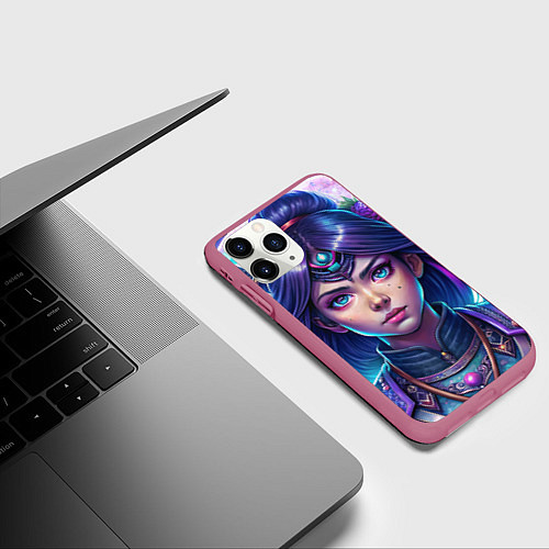 Чехол iPhone 11 Pro матовый Девушка самурай фэнтези стайл - big pictures / 3D-Малиновый – фото 3