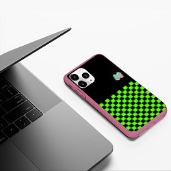 Чехол iPhone 11 Pro матовый Minecraft клетка, цвет: 3D-малиновый — фото 2