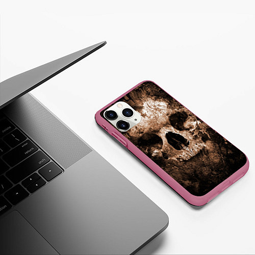 Чехол iPhone 11 Pro матовый Wood skull / 3D-Малиновый – фото 3