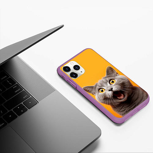 Чехол iPhone 11 Pro матовый Удивленный кот / 3D-Фиолетовый – фото 3