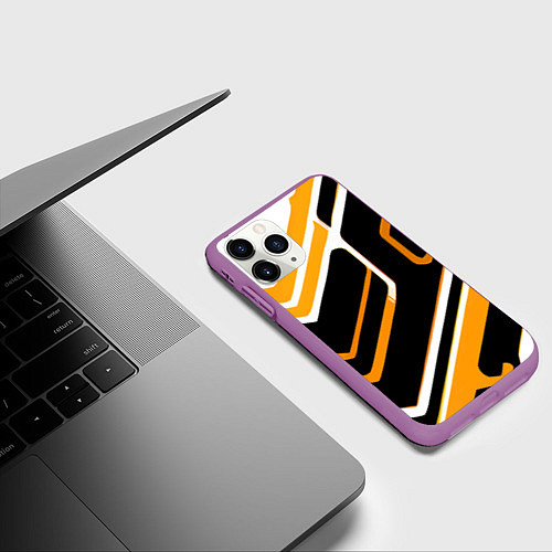 Чехол iPhone 11 Pro матовый Чёрно-жёлтые полосы на белом фоне / 3D-Фиолетовый – фото 3