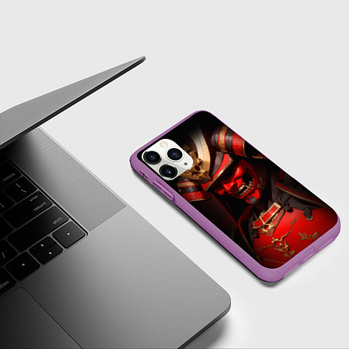 Чехол iPhone 11 Pro матовый Демон самурай Они - красный / 3D-Фиолетовый – фото 3