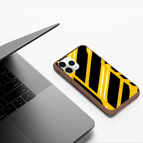 Чехол iPhone 11 Pro матовый Чёрно-белые полосы на жёлтом фоне / 3D-Коричневый – фото 3