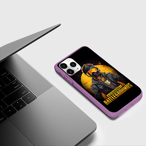Чехол iPhone 11 Pro матовый PUBG игрок на закате черный фон / 3D-Фиолетовый – фото 3