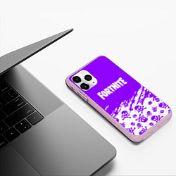 Чехол iPhone 11 Pro матовый Fortnite skull pattern, цвет: 3D-розовый — фото 2