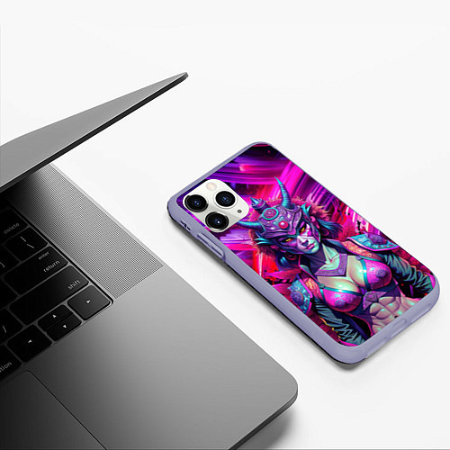 Чехол iPhone 11 Pro матовый Девушка самурай в откровенном костюме / 3D-Светло-сиреневый – фото 3