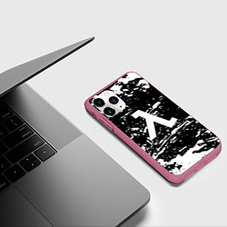 Чехол iPhone 11 Pro матовый Half life краски белые игра, цвет: 3D-малиновый — фото 2