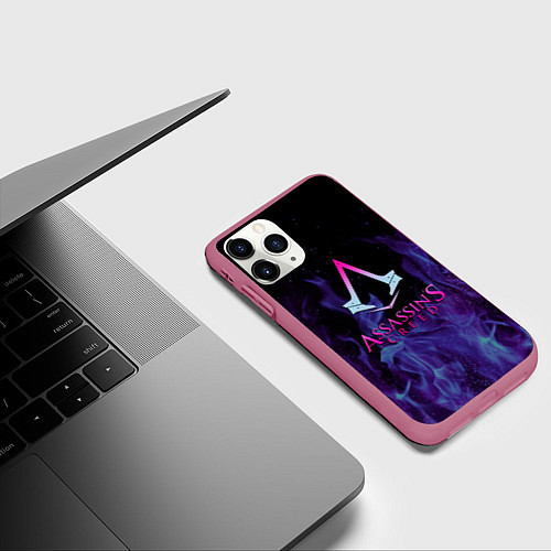 Чехол iPhone 11 Pro матовый Assassins Creed flame / 3D-Малиновый – фото 3