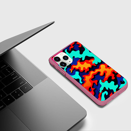 Чехол iPhone 11 Pro матовый Разноцветный кислотный камуфляж / 3D-Малиновый – фото 3