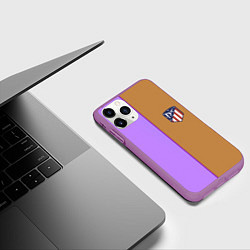 Чехол iPhone 11 Pro матовый Атлетико Мадрид полосы, цвет: 3D-фиолетовый — фото 2